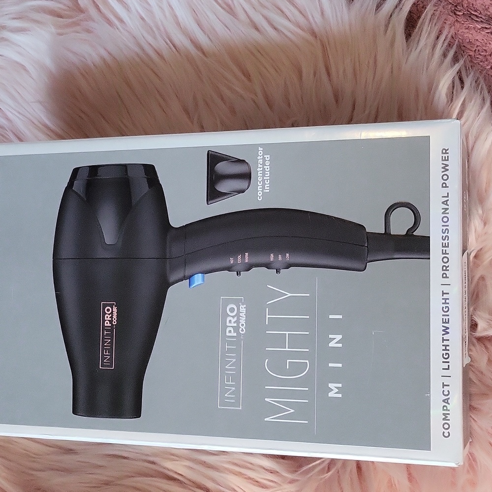 Brand New CONAIR MIGHTY MINI HAIR DRYER